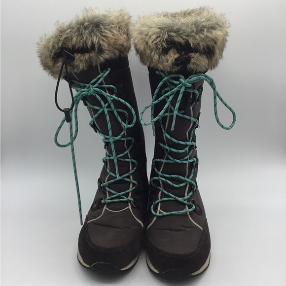 LL Bean Carrabassett Faux Fur Lace Up Snow Boots - Picture 1 of 9